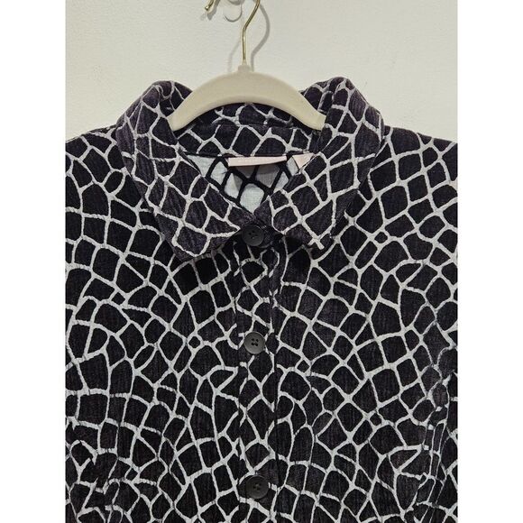 Chico's Black & Silver Burnout Velvet Giraffe Print Button Front Jacket, 3 (XL) - Picture 2 of 7